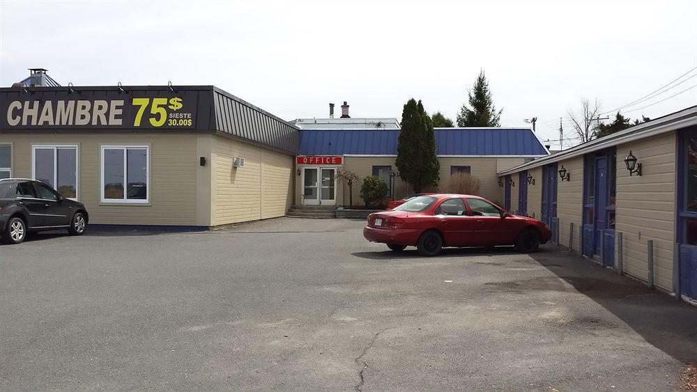 Motel Iberville Saint-Jean-sur-Richelieu Esterno foto