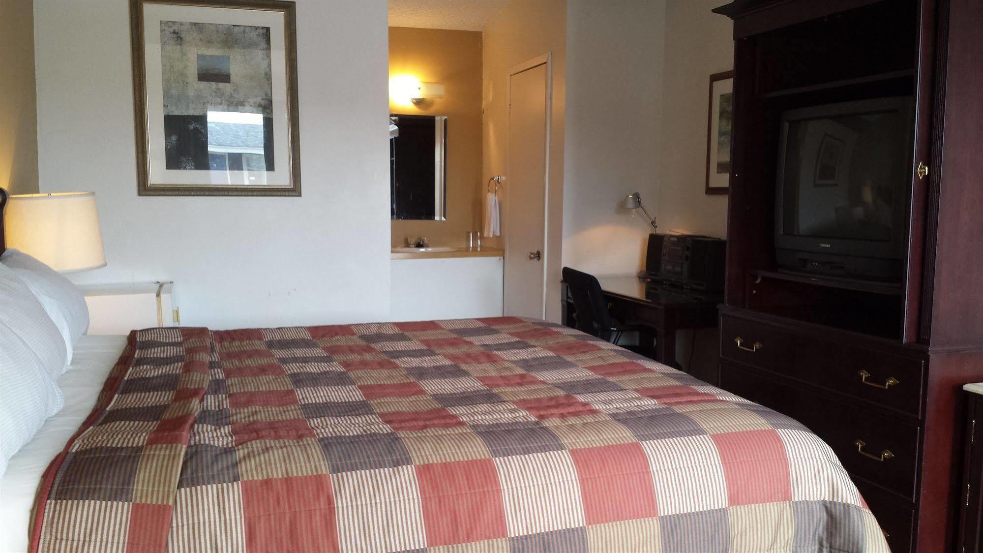 Motel Iberville Saint-Jean-sur-Richelieu Esterno foto