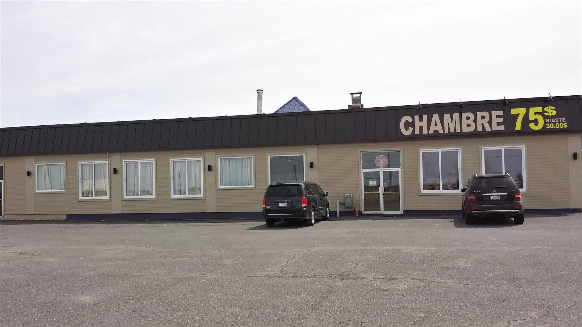 Motel Iberville Saint-Jean-sur-Richelieu Esterno foto
